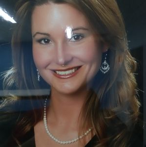 Meet your Posher, Mari